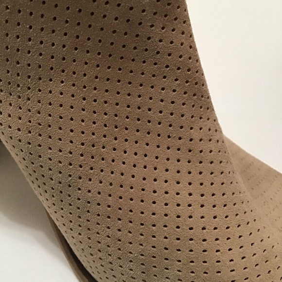 💙 STEVE MADDEN  Suede  Block Heel - Picture 7 of 12